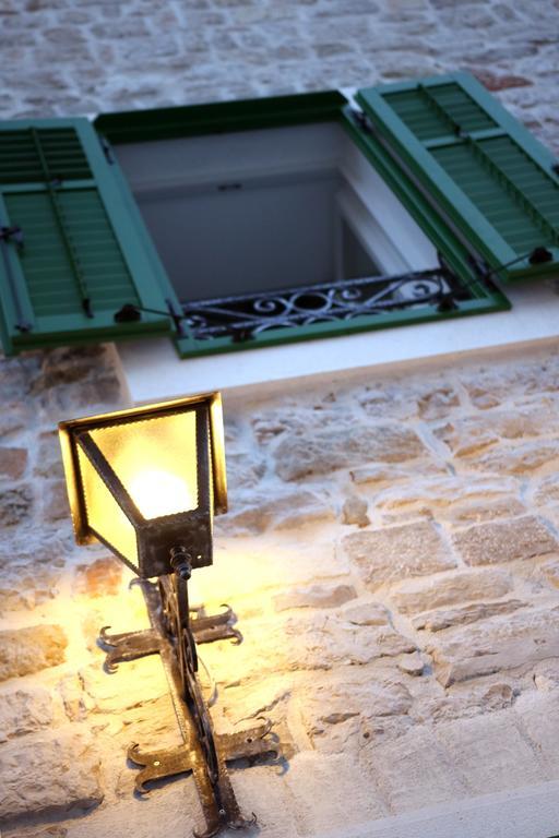 Centar Vodice Apartmani Екстер'єр фото