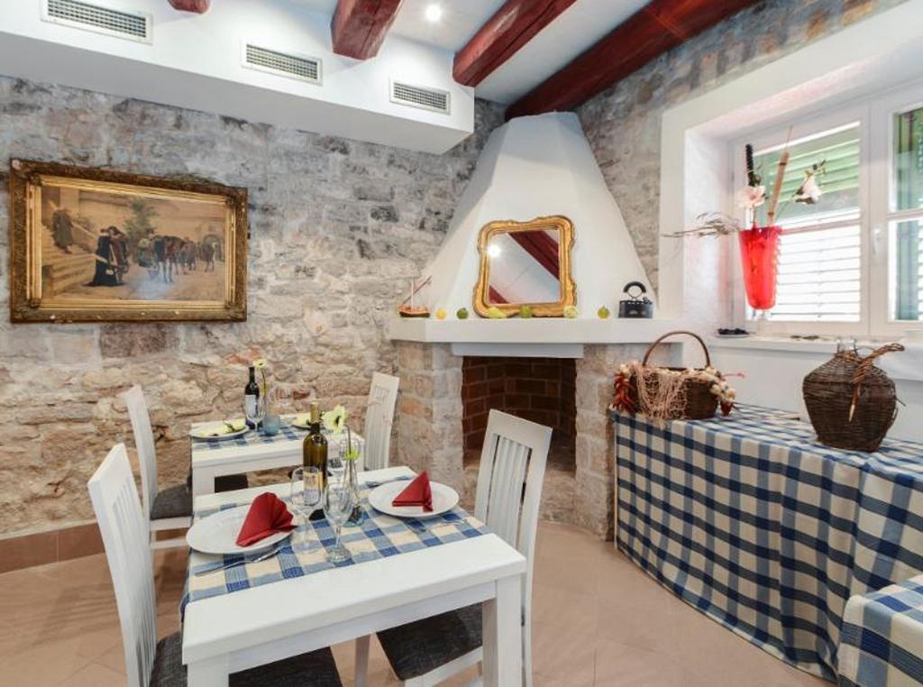 Centar Vodice Apartmani Екстер'єр фото